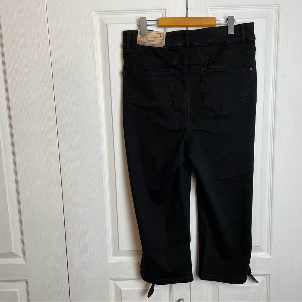 Cropped Black Denim